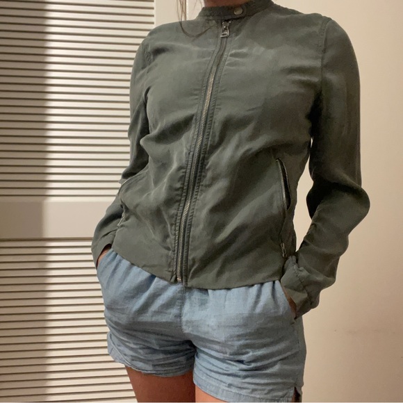 GAP sage green bomber jacket size small - Picture 4 of 10